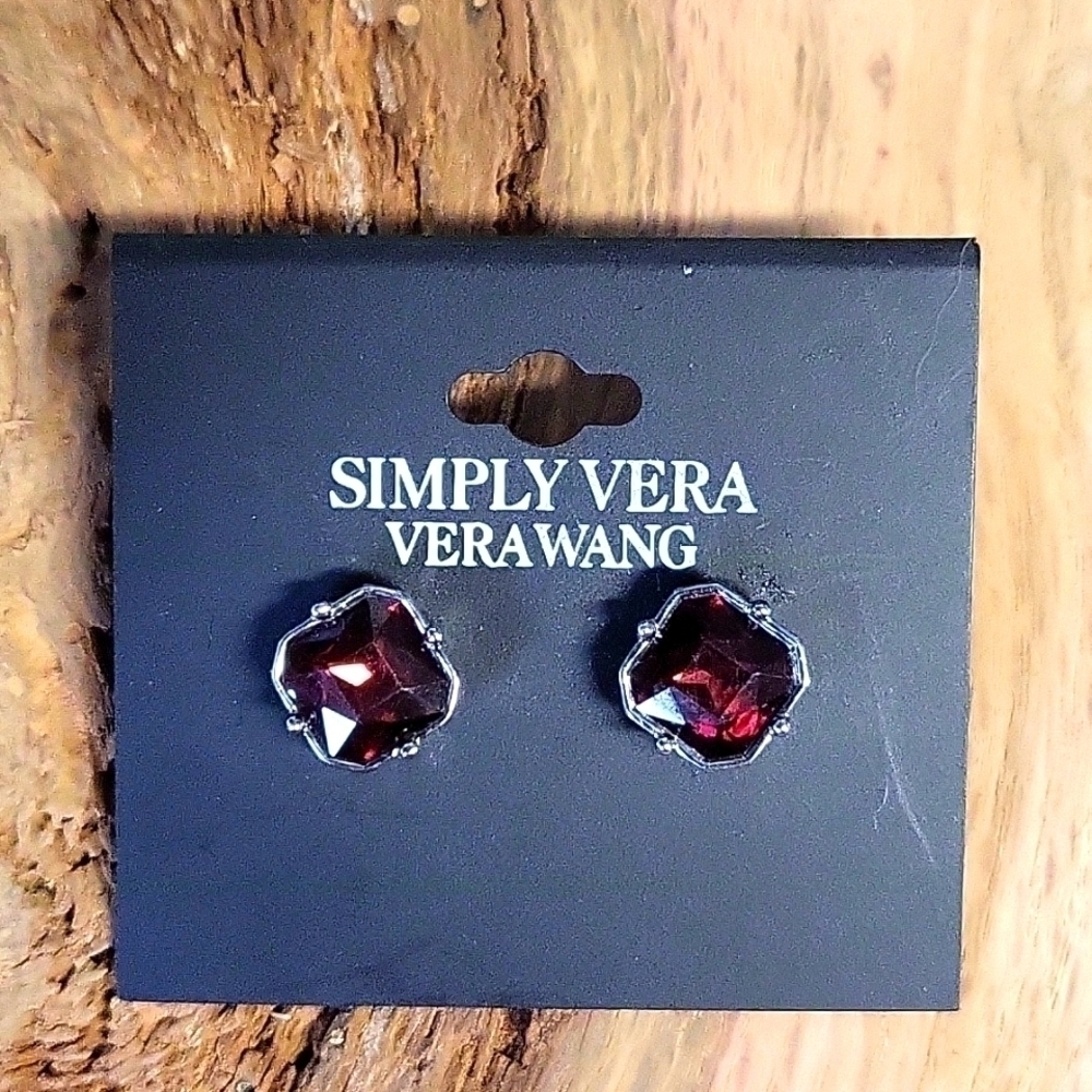 NWT Simply Vera Wang Earrings